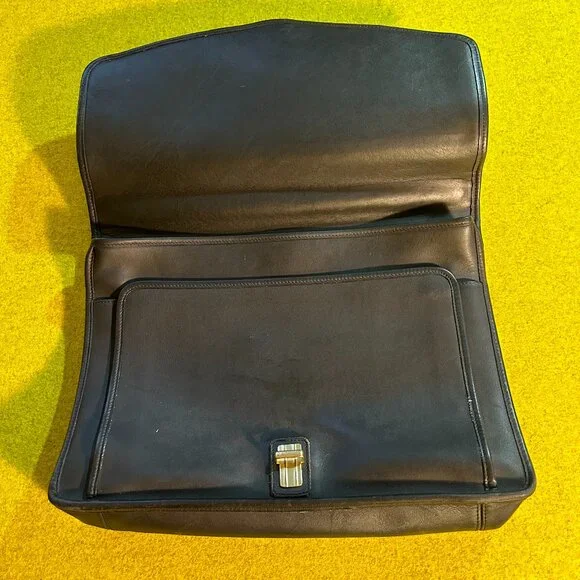 Vintage Coach Briefcase/Messenger bag EUC Men/Women's, top handle and strap